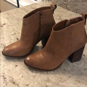BP Genuine Leather Ankle Boots
